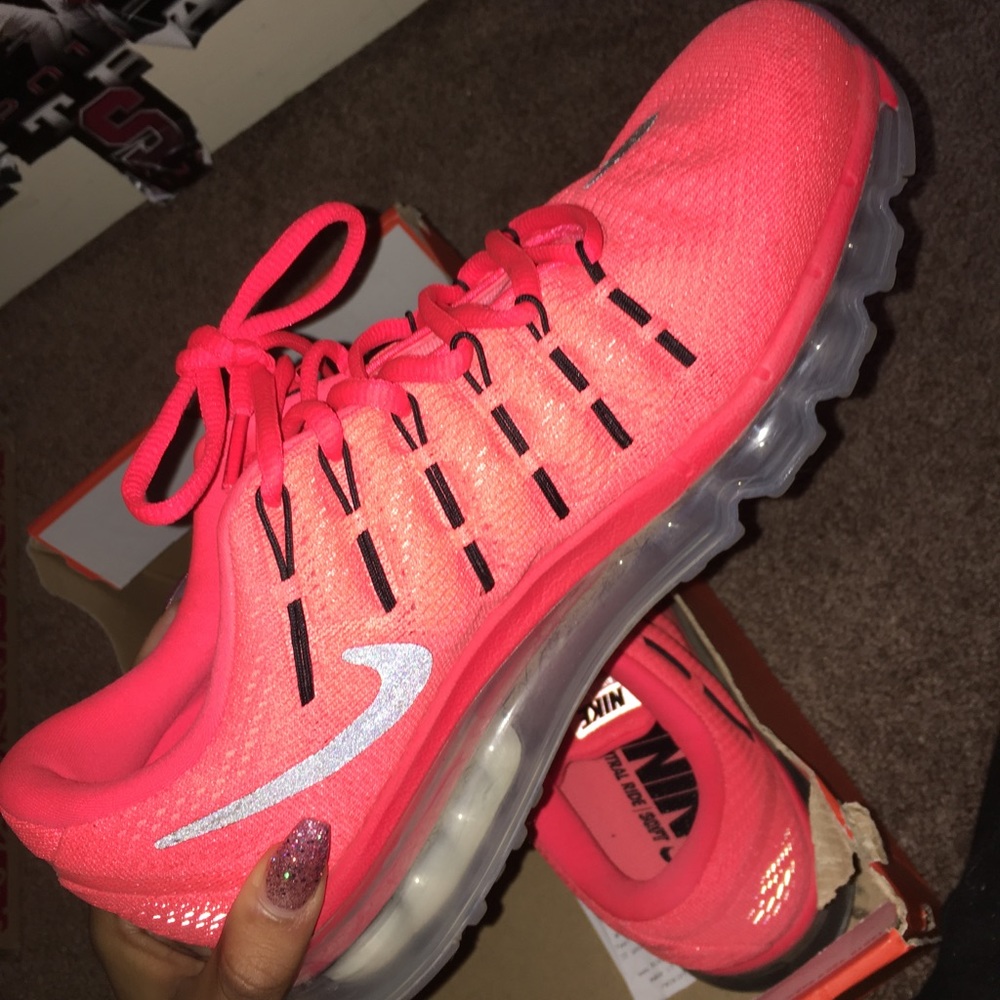Running shoes